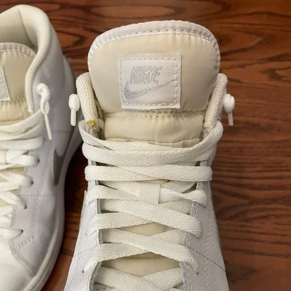 Nike Women’s Royale Court 2 high top sneakers - Picture 2 of 15